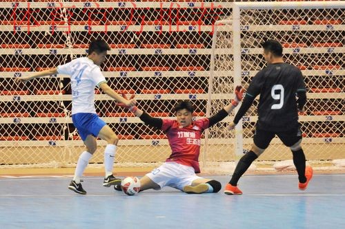 五甲联赛南二区全部比赛结束 青岛蓝翼队加冕赛区冠军